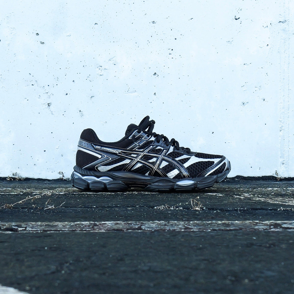 Mens Asics Gel-Cumulus 16 (Black/Black)