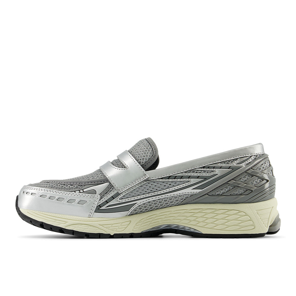 New Balance 1906 Loafer "Metallic Silver"